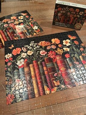 Floral Vintage Books 500-Piece Puzzle - Multicolor-Mid Level